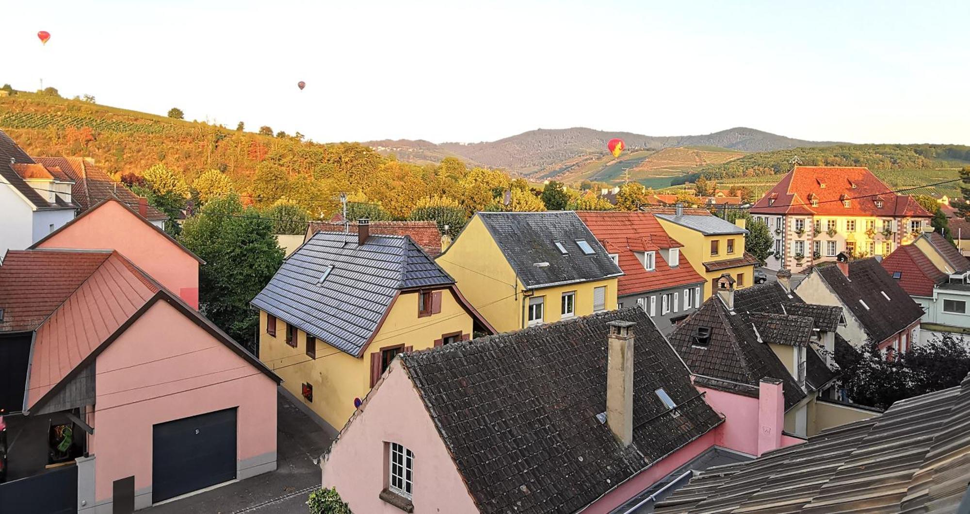 Entre Ville Et Vignes - Gite Classe 3 Etoiles Ingersheim Exteriör bild